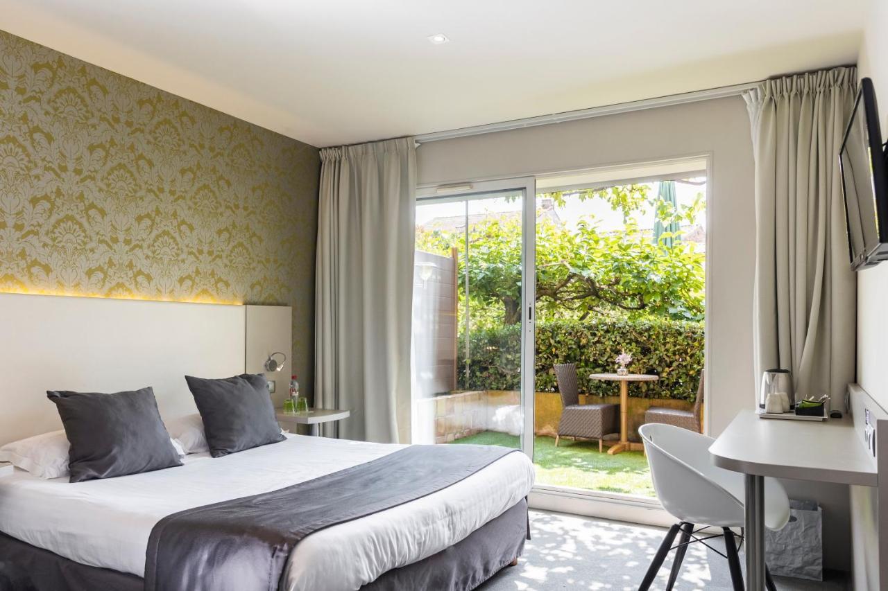 Le Carre D'Alethius Logis Hotel Restaurant Charmes-sur-Rhone Exterior foto